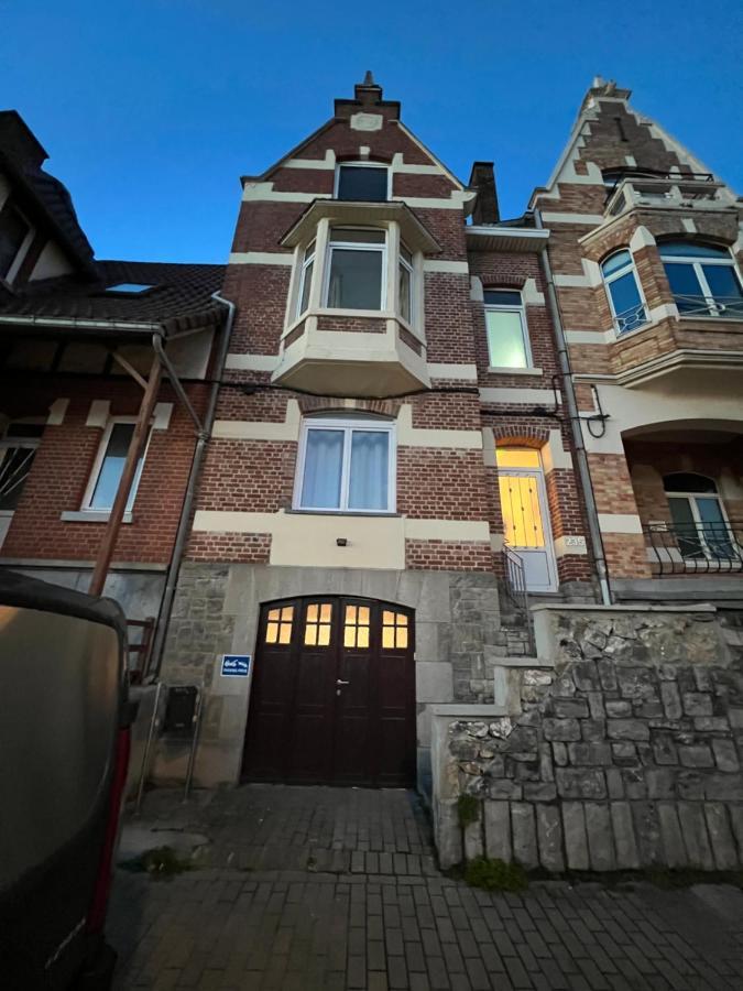 Riverbank Guest House Namur  Exterior foto