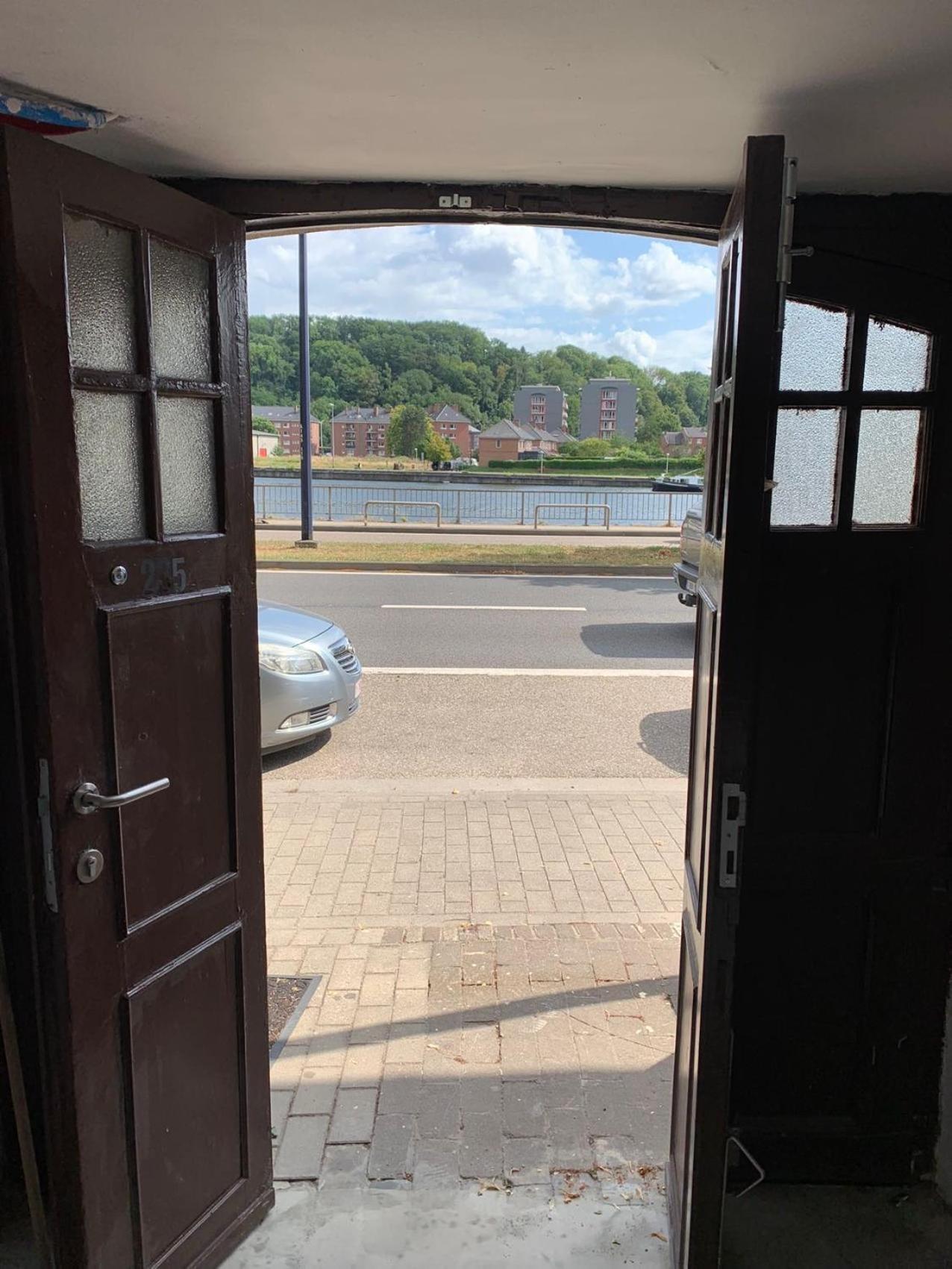 Riverbank Guest House Namur  Exterior foto